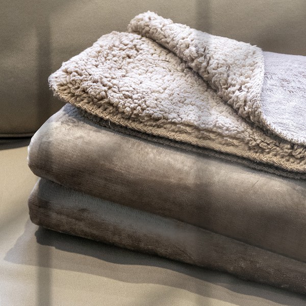 Goya 36510 - Dual-Sided Velvet & Sherpa Comfort Blanket TEMPEST