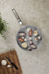 Vinga V26128 - Sartén VINGA Alte RCS de aluminio reciclado 25 cm
